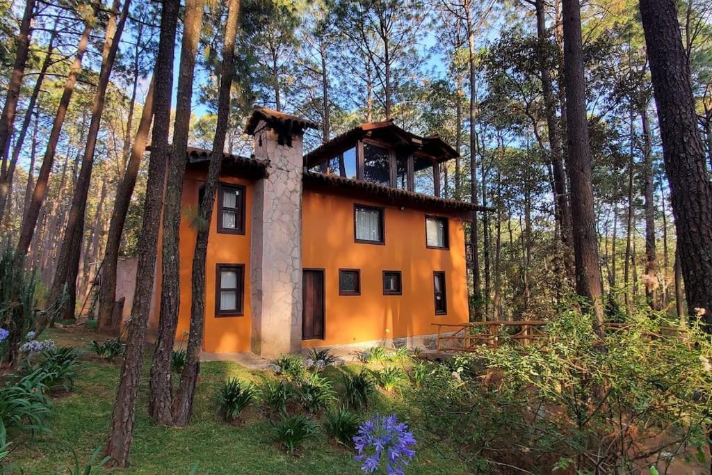 Cabaña rustica a 1km de cascada Mazamitla Exterior foto