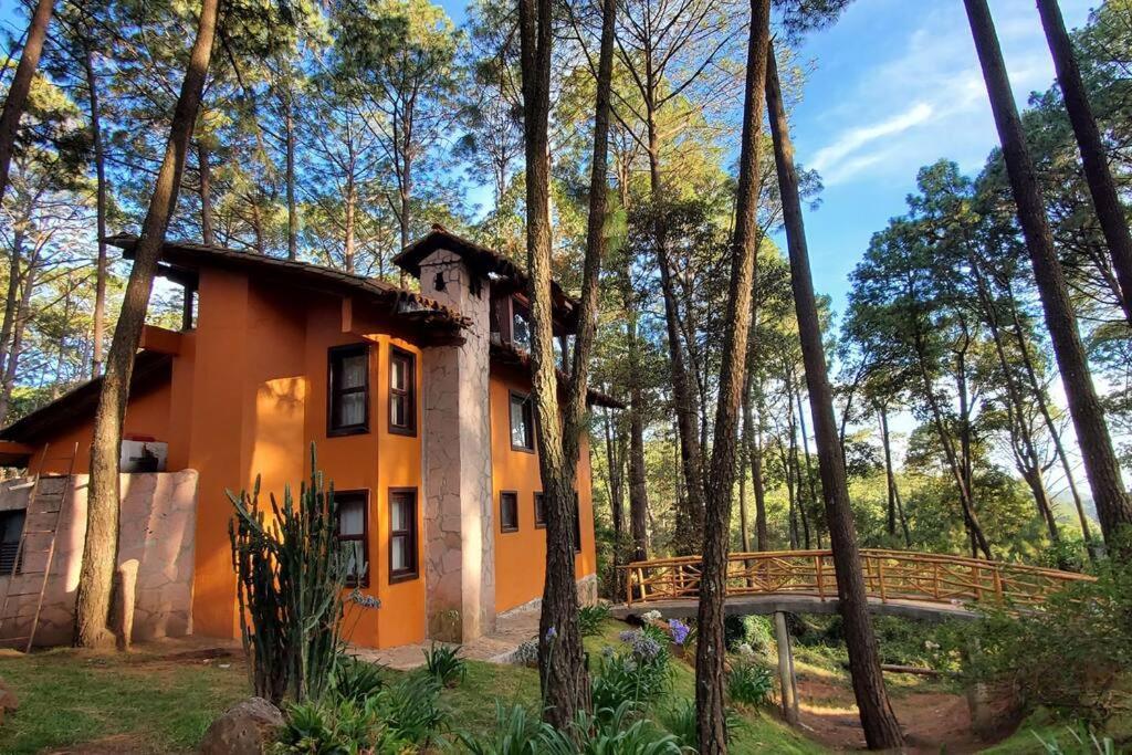 Cabaña rustica a 1km de cascada Mazamitla Exterior foto