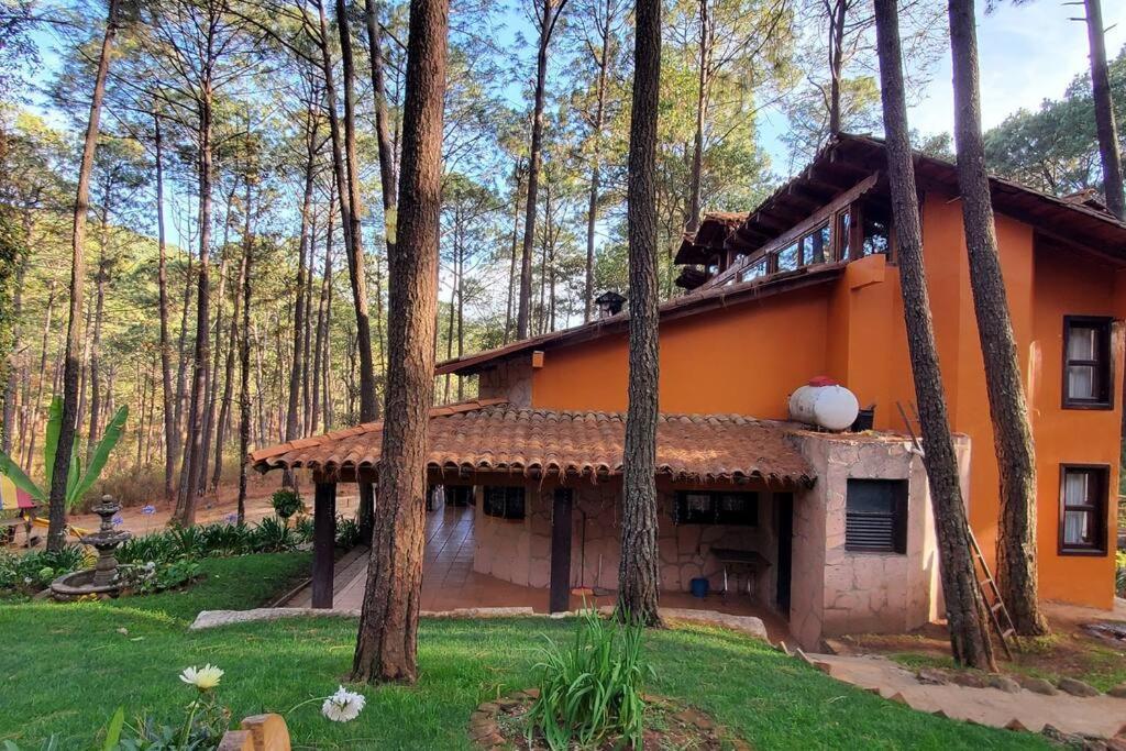 Cabaña rustica a 1km de cascada Mazamitla Exterior foto