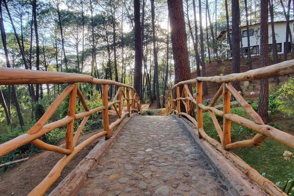 Cabaña rustica a 1km de cascada Mazamitla Exterior foto
