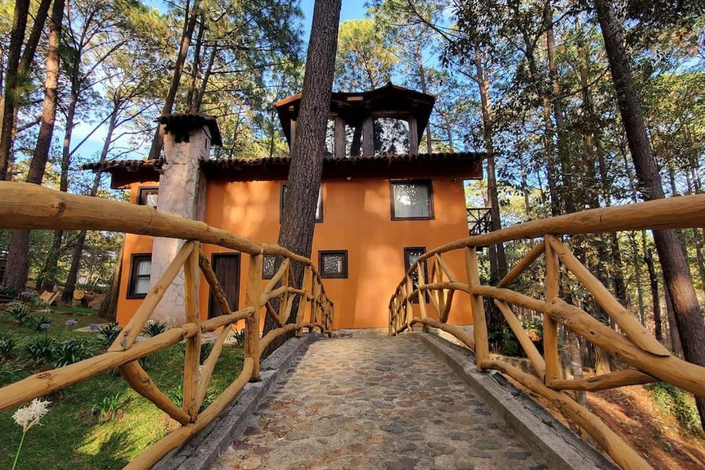 Cabaña rustica a 1km de cascada Mazamitla Exterior foto