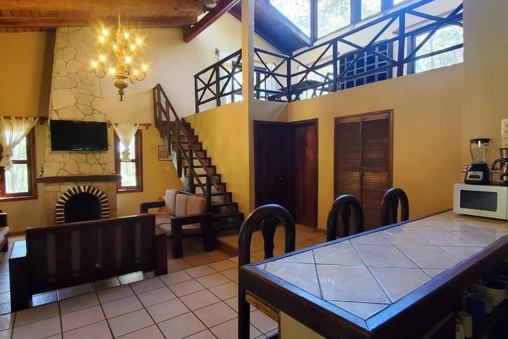 Cabaña rustica a 1km de cascada Mazamitla Exterior foto